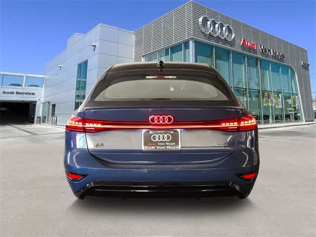 Thumbnail: 2025 Audi e-tron S - 3