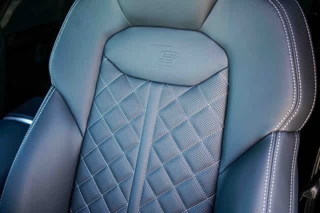 Thumbnail: 2025 Audi SQ7 - 26