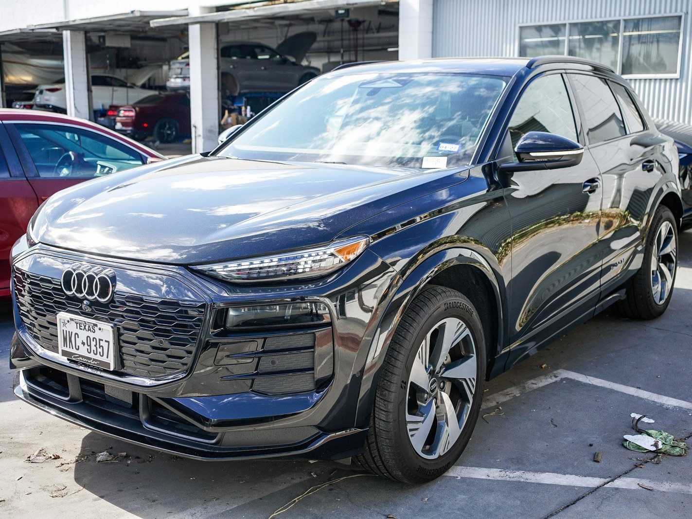 2025 Audi Q6 e-tron Premium Plus -
                  Sherman Oaks, CA