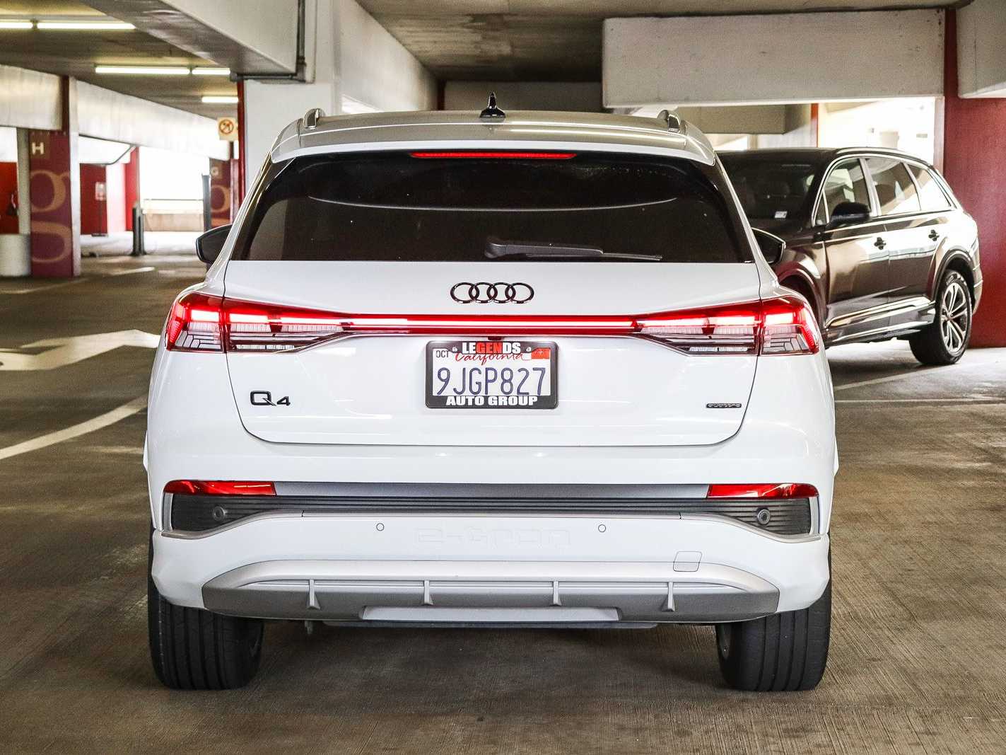 Thumbnail: 2023 Audi Q4 e-tron - 2