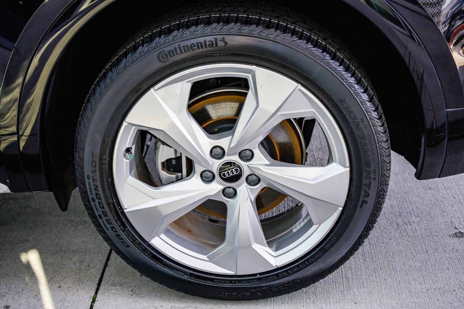 Thumbnail: 2023 Audi Q5 - 10