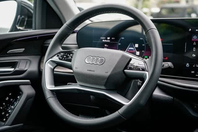 Thumbnail: 2025 Audi Q5 - 15