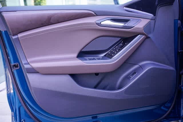 Thumbnail: 2025 Audi e-tron S - 19