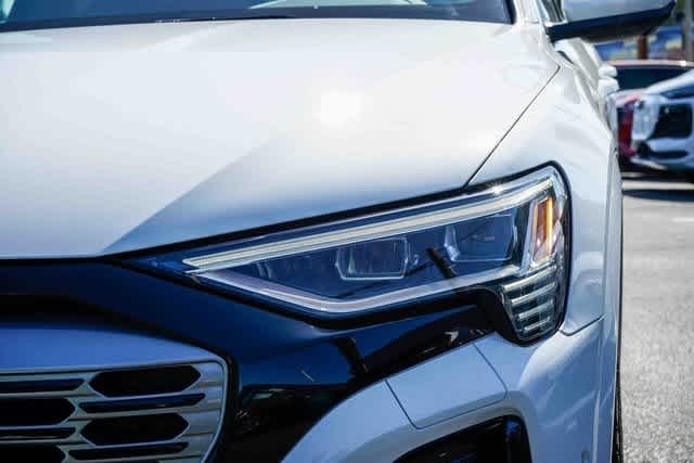 Thumbnail: 2024 Audi Q8 e-tron - 7