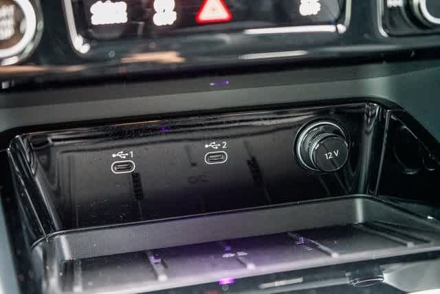 Thumbnail: 2025 Audi Q5 - 22