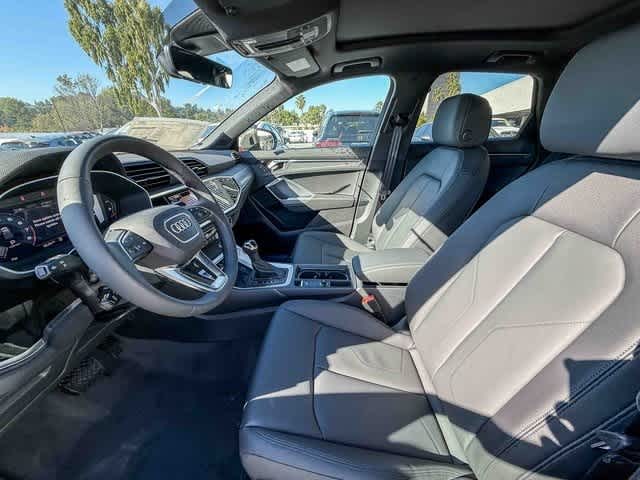 Thumbnail: 2025 Audi Q3 - 19