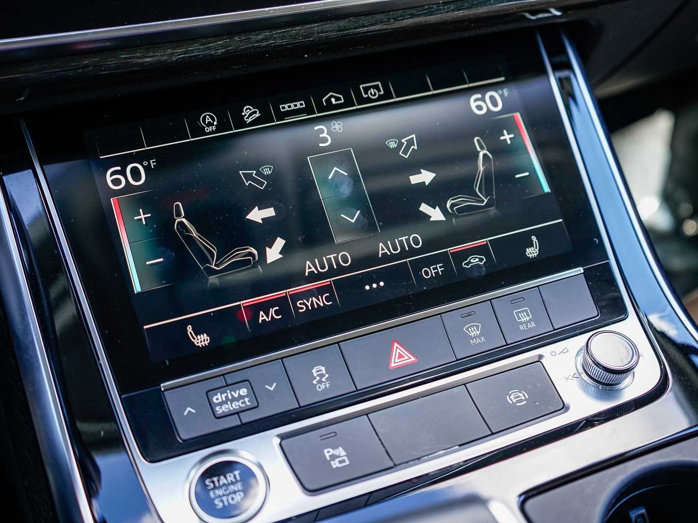 Thumbnail: 2023 Audi Q7 - 23