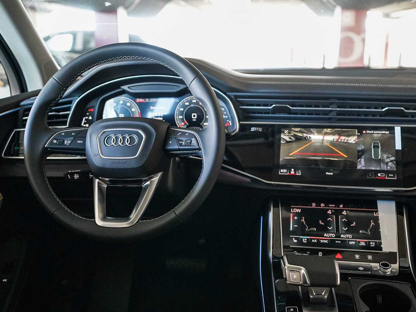 Thumbnail: 2026 Audi Q7 - 13