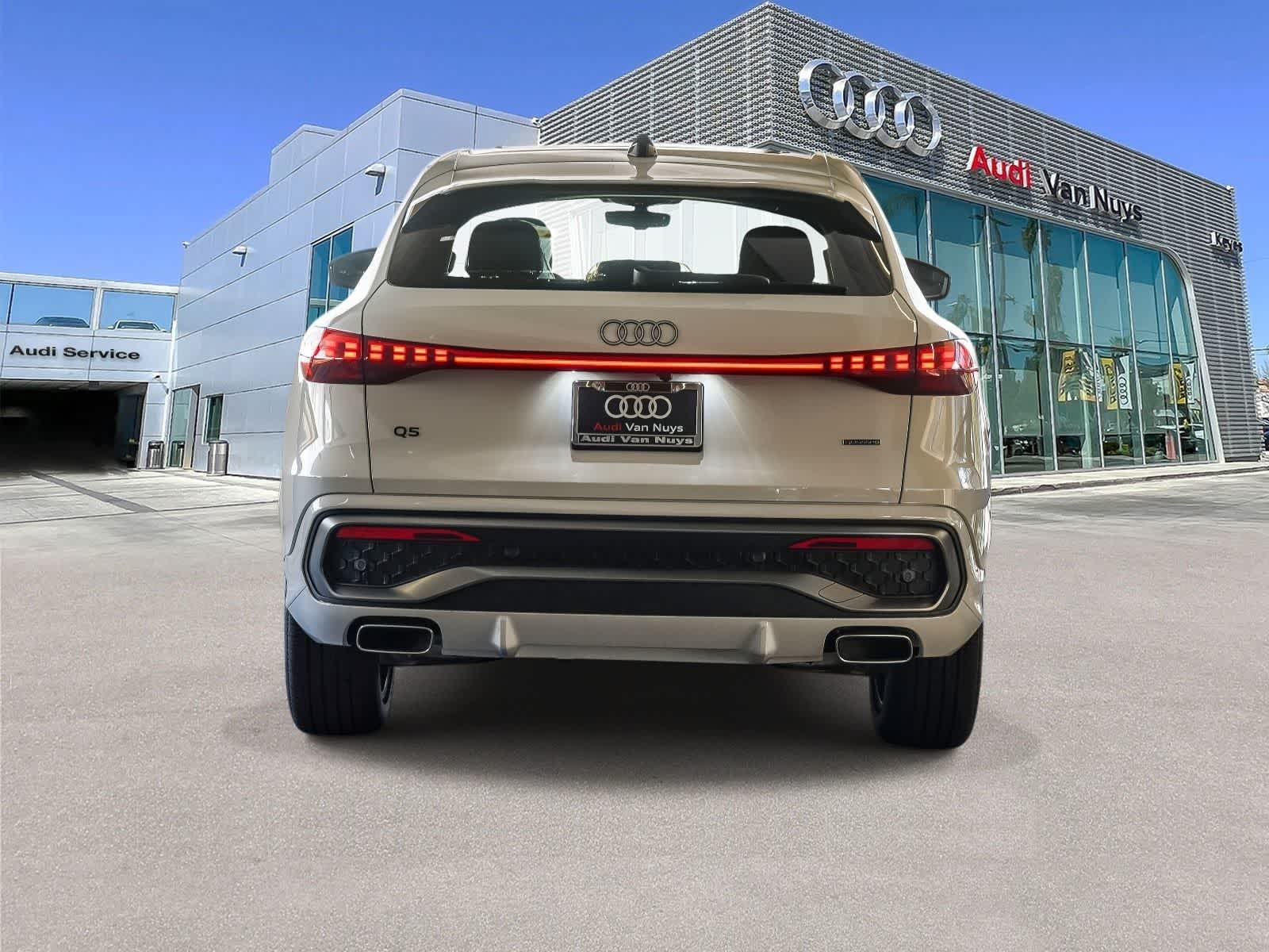 Thumbnail: 2026 Audi Q5 - 5