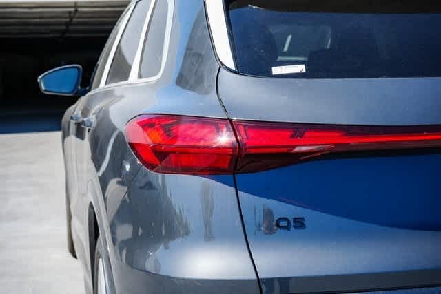 Thumbnail: 2025 Audi Q5 - 10