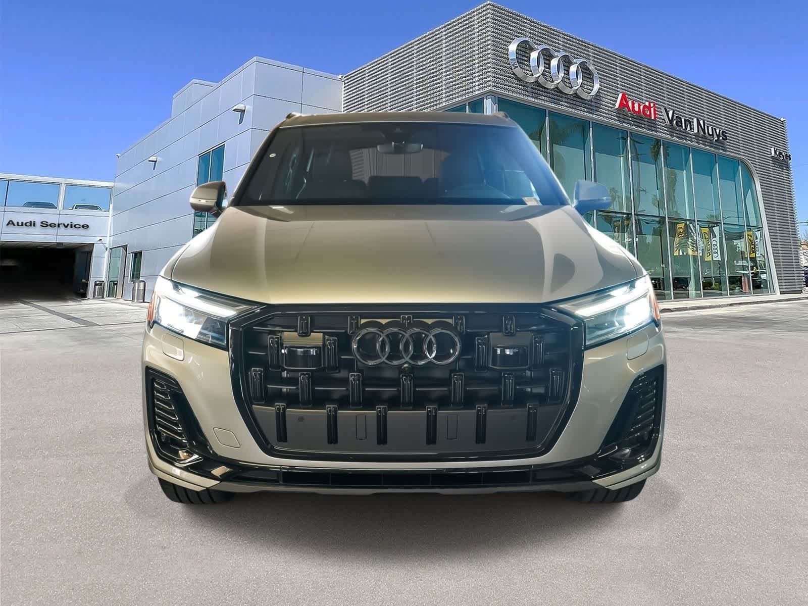 Thumbnail: 2026 Audi Q7 - 2