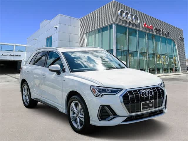 Thumbnail: 2024 Audi Q3 - 5