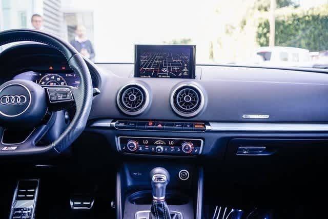 Thumbnail: 2017 Audi S3 - 13