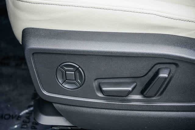 Thumbnail: 2025 Audi Q5 - 20