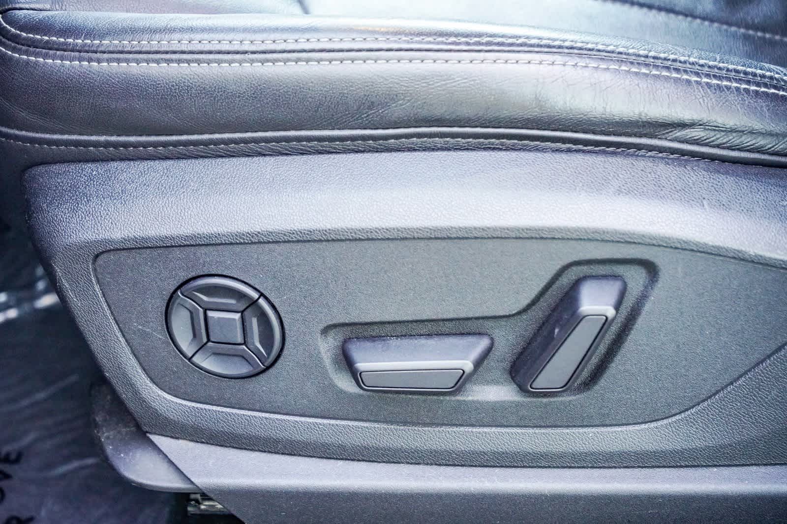 Thumbnail: 2022 Audi e-tron - 20