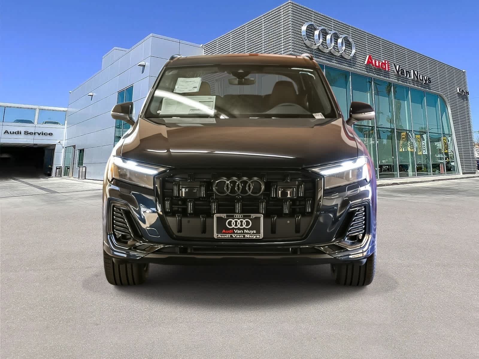 Thumbnail: 2026 Audi Q7 - 2