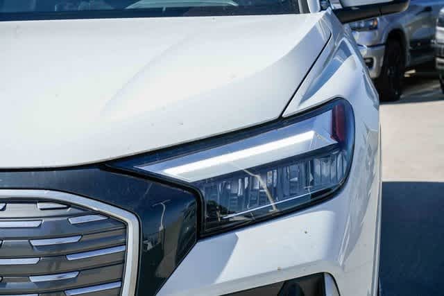 Thumbnail: 2023 Audi Q4 e-tron - 7