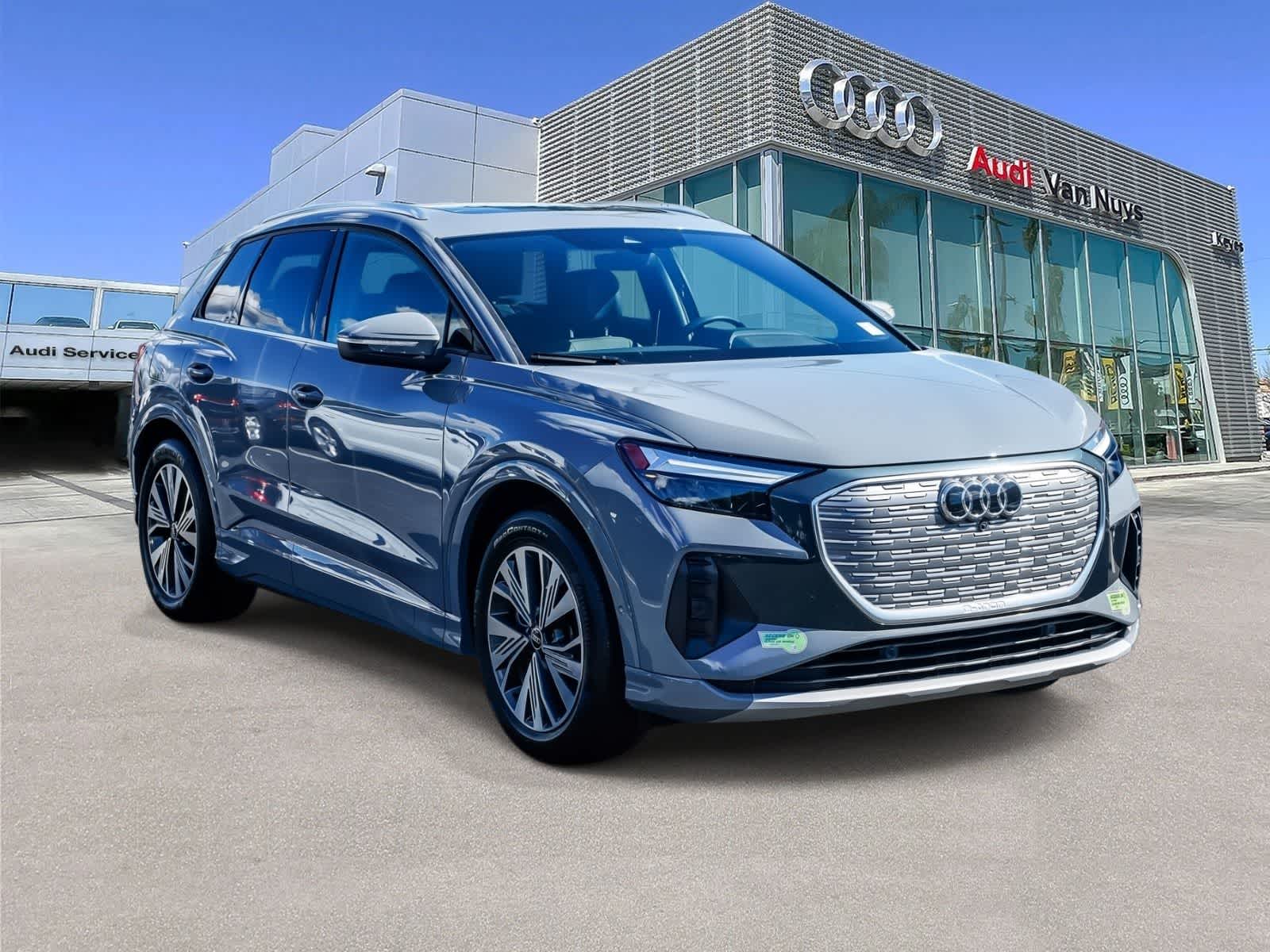 Thumbnail: 2023 Audi Q4 e-tron - 5