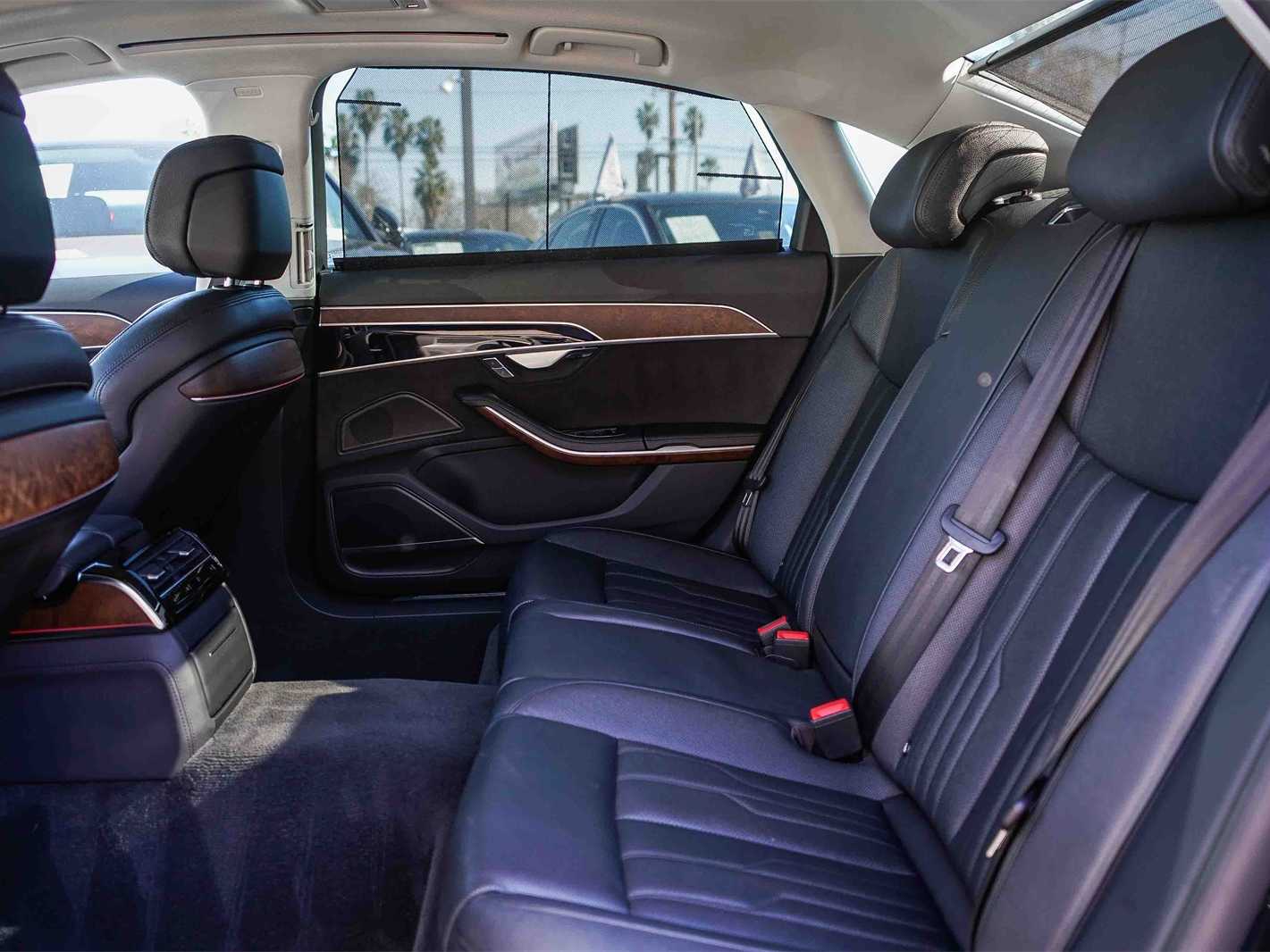 Thumbnail: 2022 Audi A8 - 18