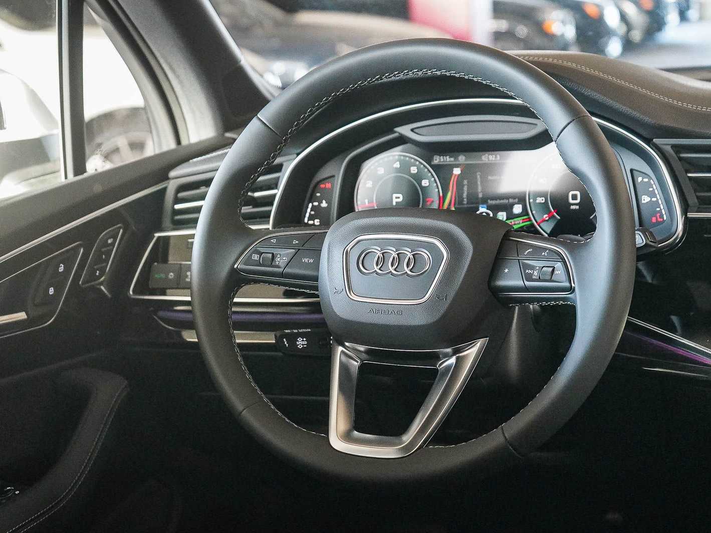 Thumbnail: 2026 Audi Q7 - 15
