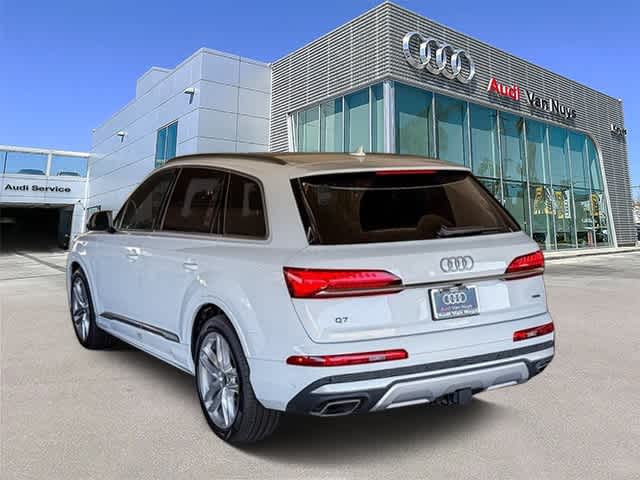 Thumbnail: 2025 Audi Q7 - 6