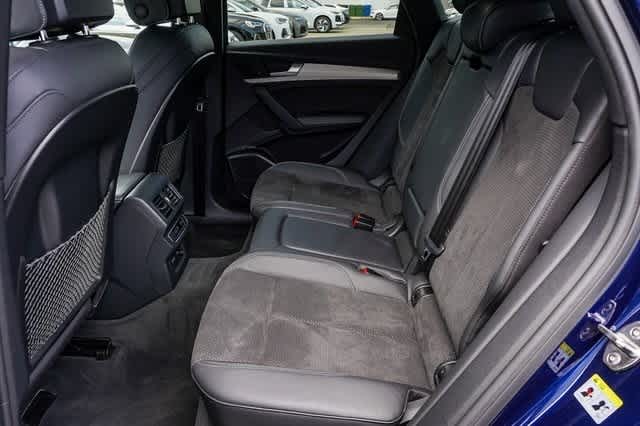 Thumbnail: 2020 Audi SQ5 - 21