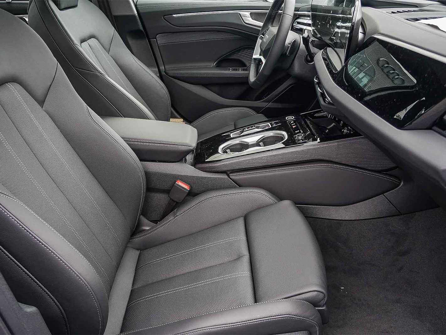 Thumbnail: 2026 Audi A6 - 19