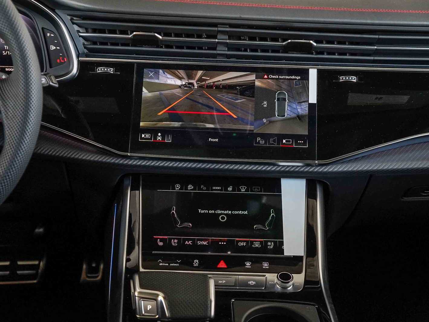 Thumbnail: 2026 Audi SQ8 - 13