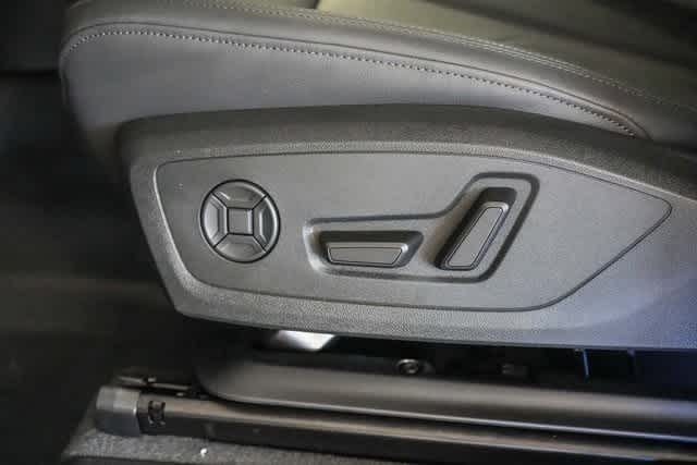 Thumbnail: 2025 Audi Q3 - 29