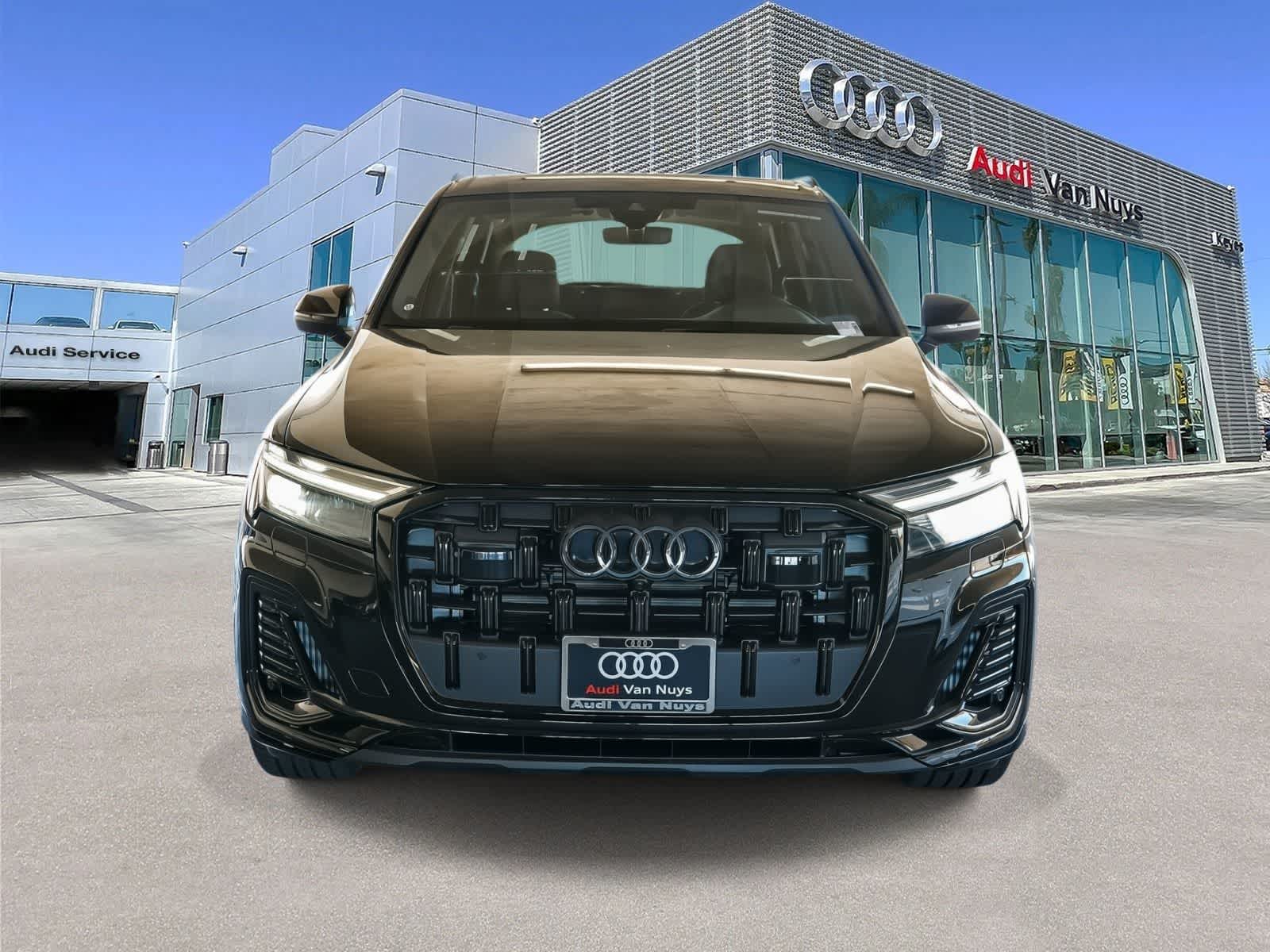Thumbnail: 2026 Audi Q7 - 2