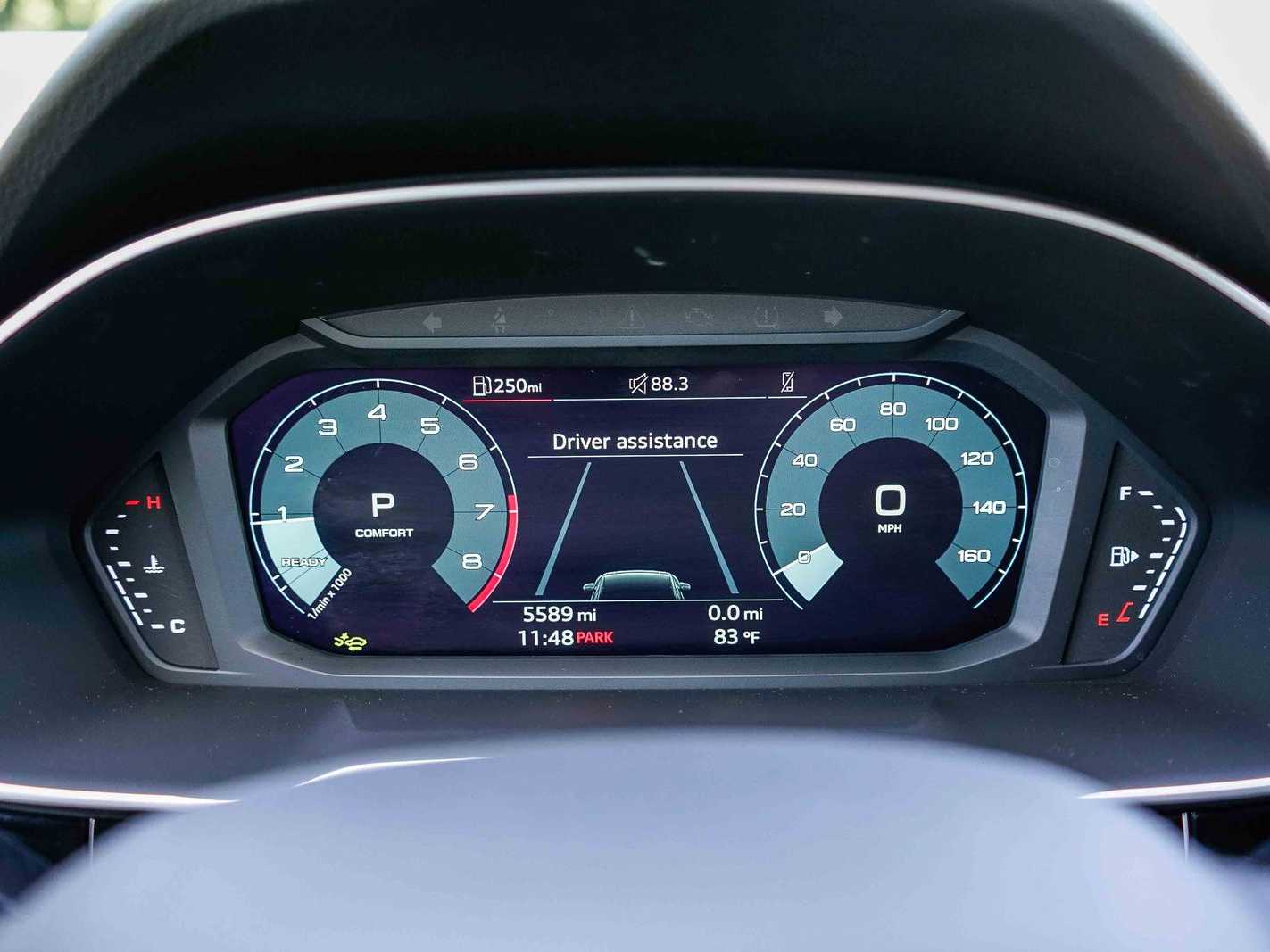 Thumbnail: 2025 Audi Q3 - 24