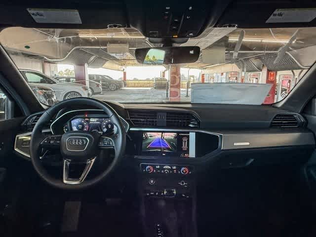 Thumbnail: 2025 Audi Q3 - 12