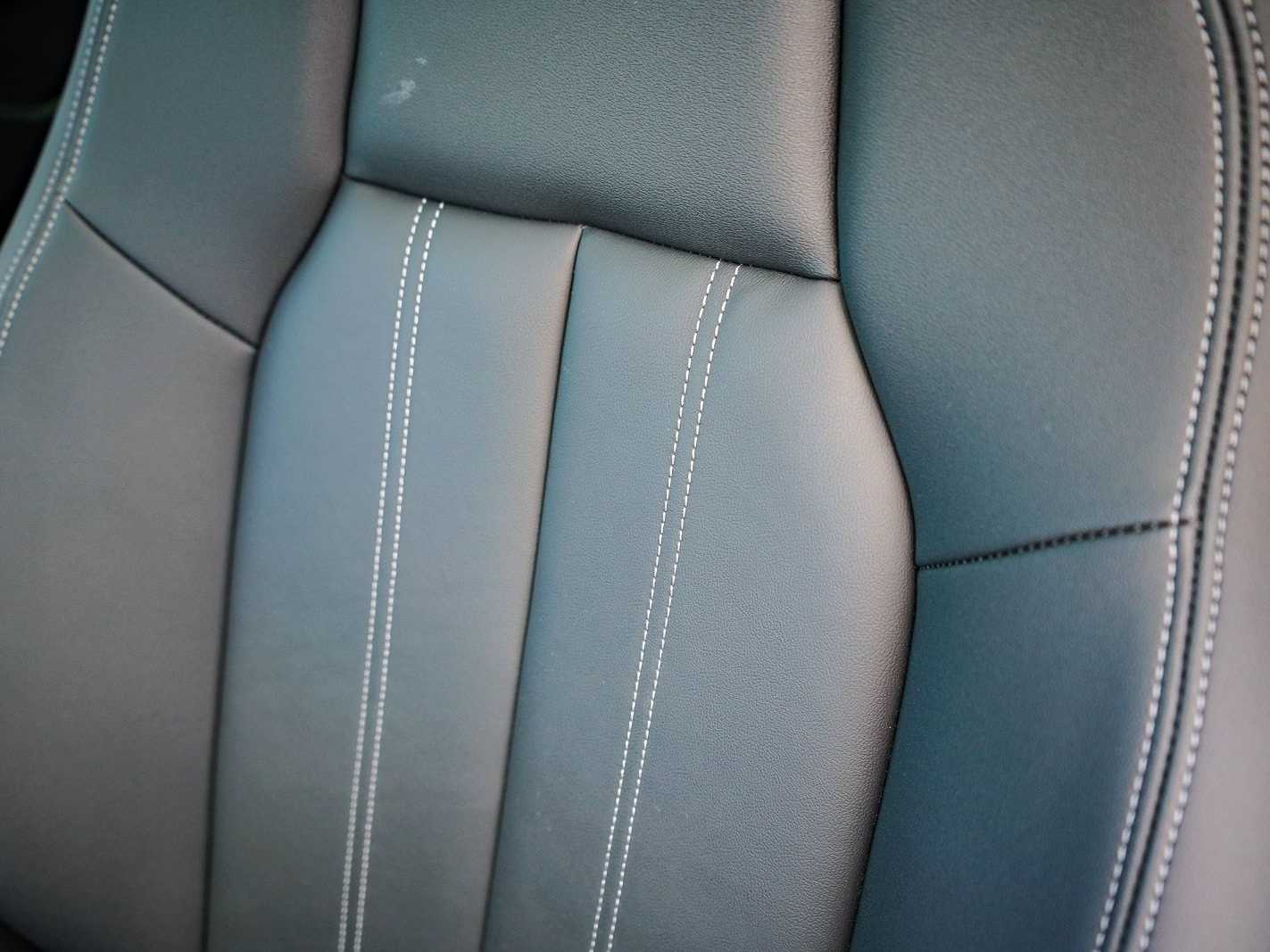 Thumbnail: 2025 Audi e-tron - 25