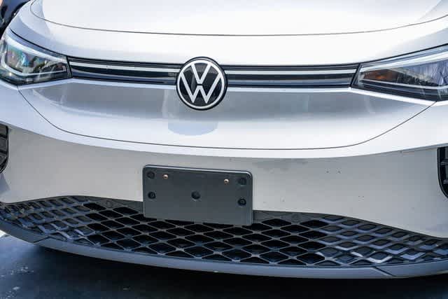 2023 Volkswagen ID.4 Pro 8