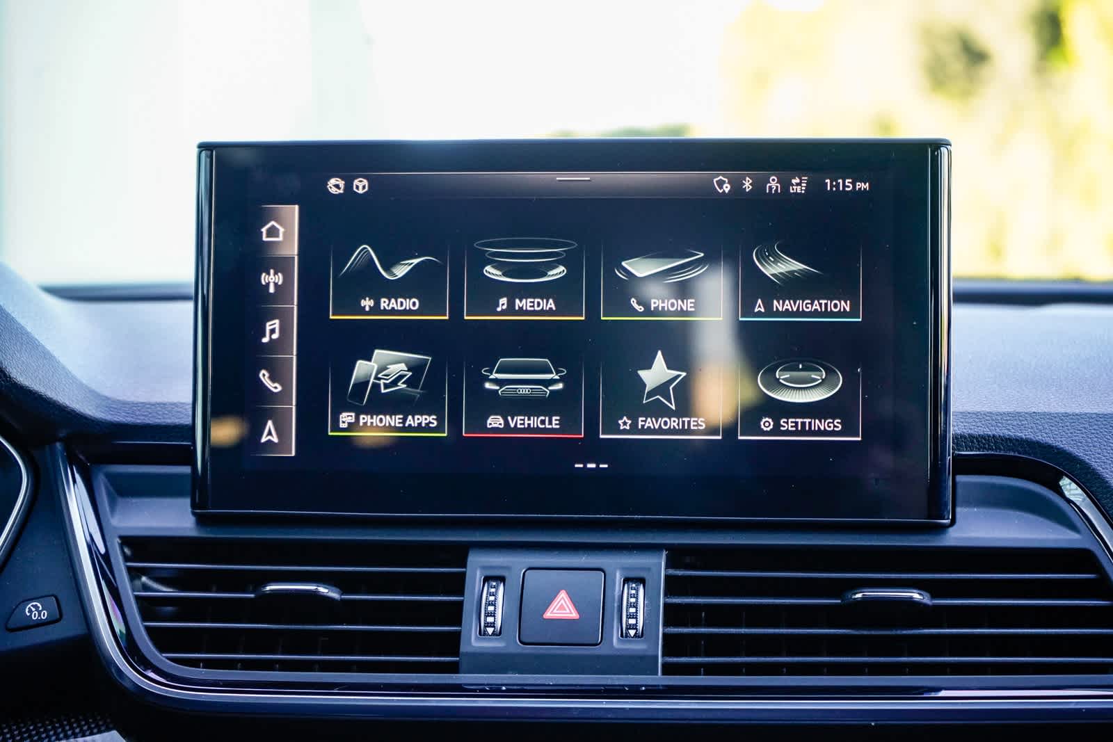 Thumbnail: 2022 Audi SQ5 - 13