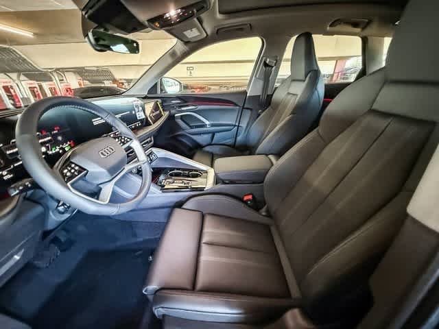 Thumbnail: 2025 Audi Q5 - 19