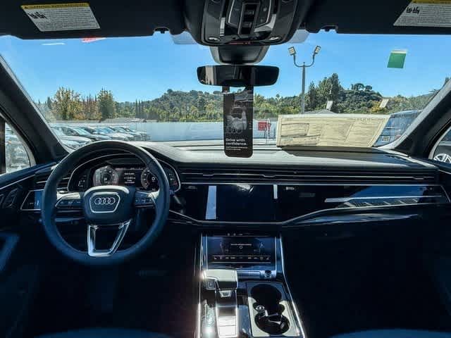 Thumbnail: 2025 Audi Q7 - 12