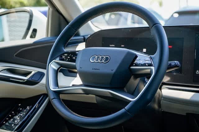 Thumbnail: 2025 Audi Q6 e-tron - 14