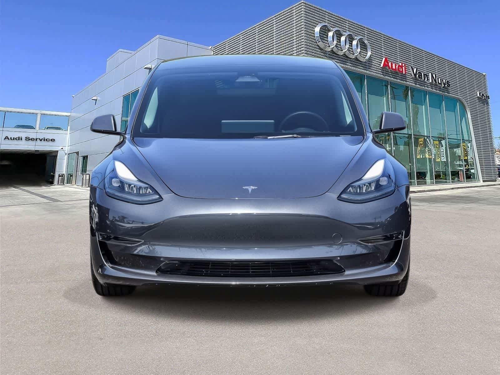 Thumbnail: 2023 Tesla Model 3 - 6