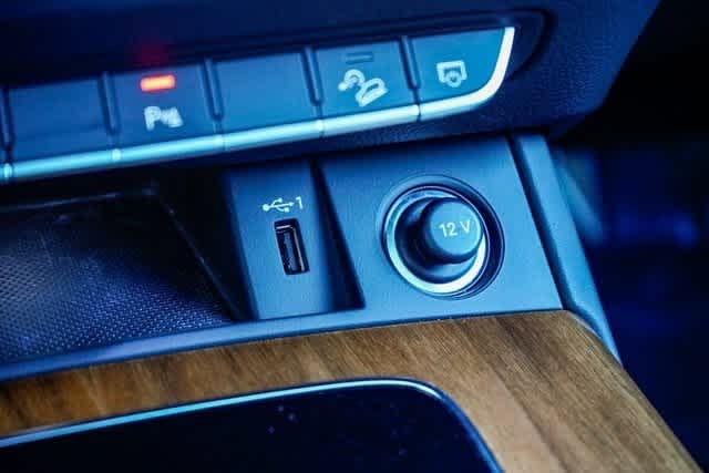 Thumbnail: 2022 Audi Q5 - 22