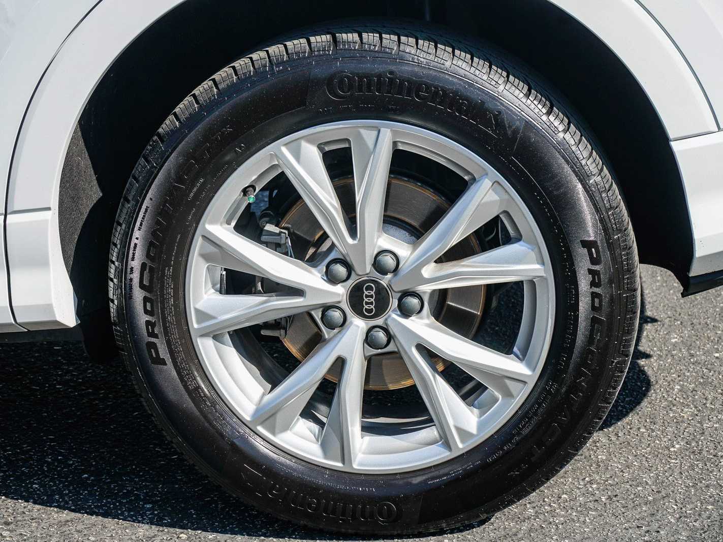 Thumbnail: 2025 Audi Q3 - 10