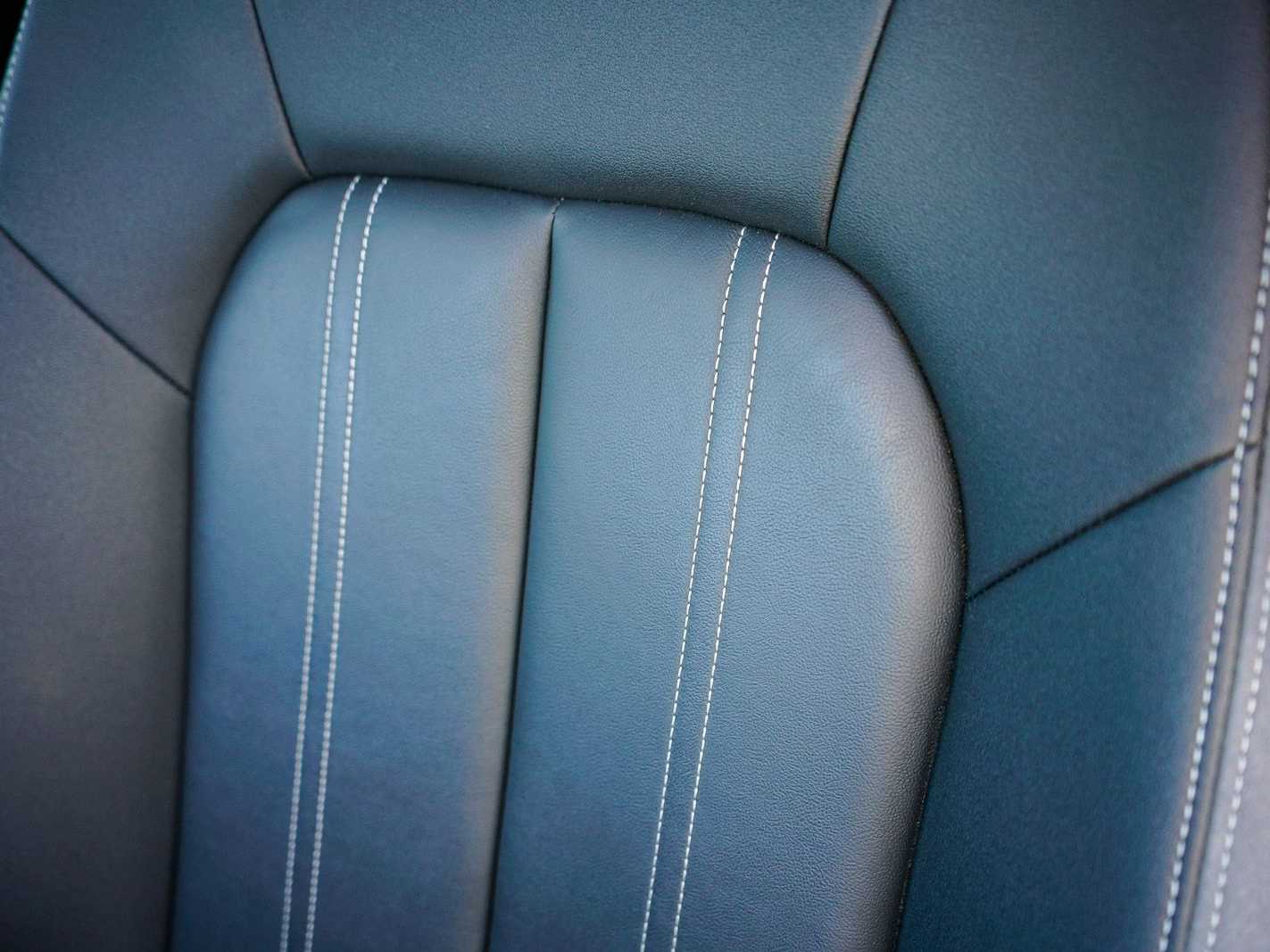 Thumbnail: 2023 Audi Q4 e-tron - 25