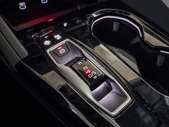 Thumbnail: 2025 Audi Q5 - 24