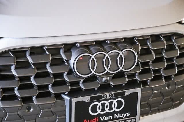 Thumbnail: 2025 Audi Q5 - 5