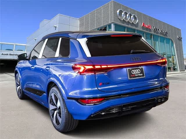Thumbnail: 2025 Audi SQ6 e-tron - 2