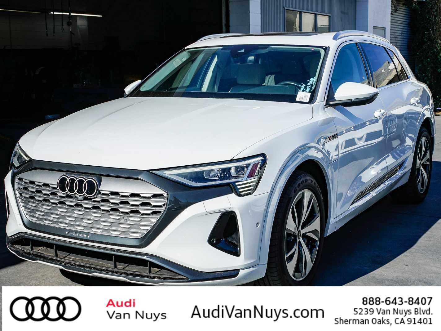2024 Audi Q8 e-tron Premium Plus -
                  Sherman Oaks, CA