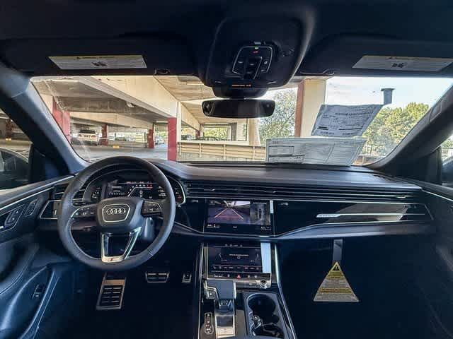 Thumbnail: 2026 Audi SQ8 - 12