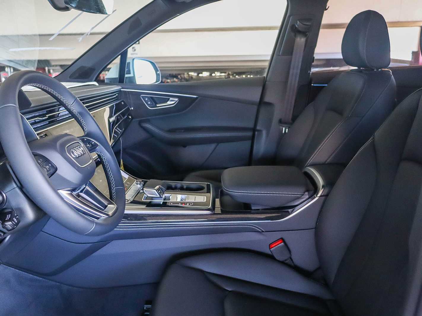 Thumbnail: 2026 Audi Q7 - 19