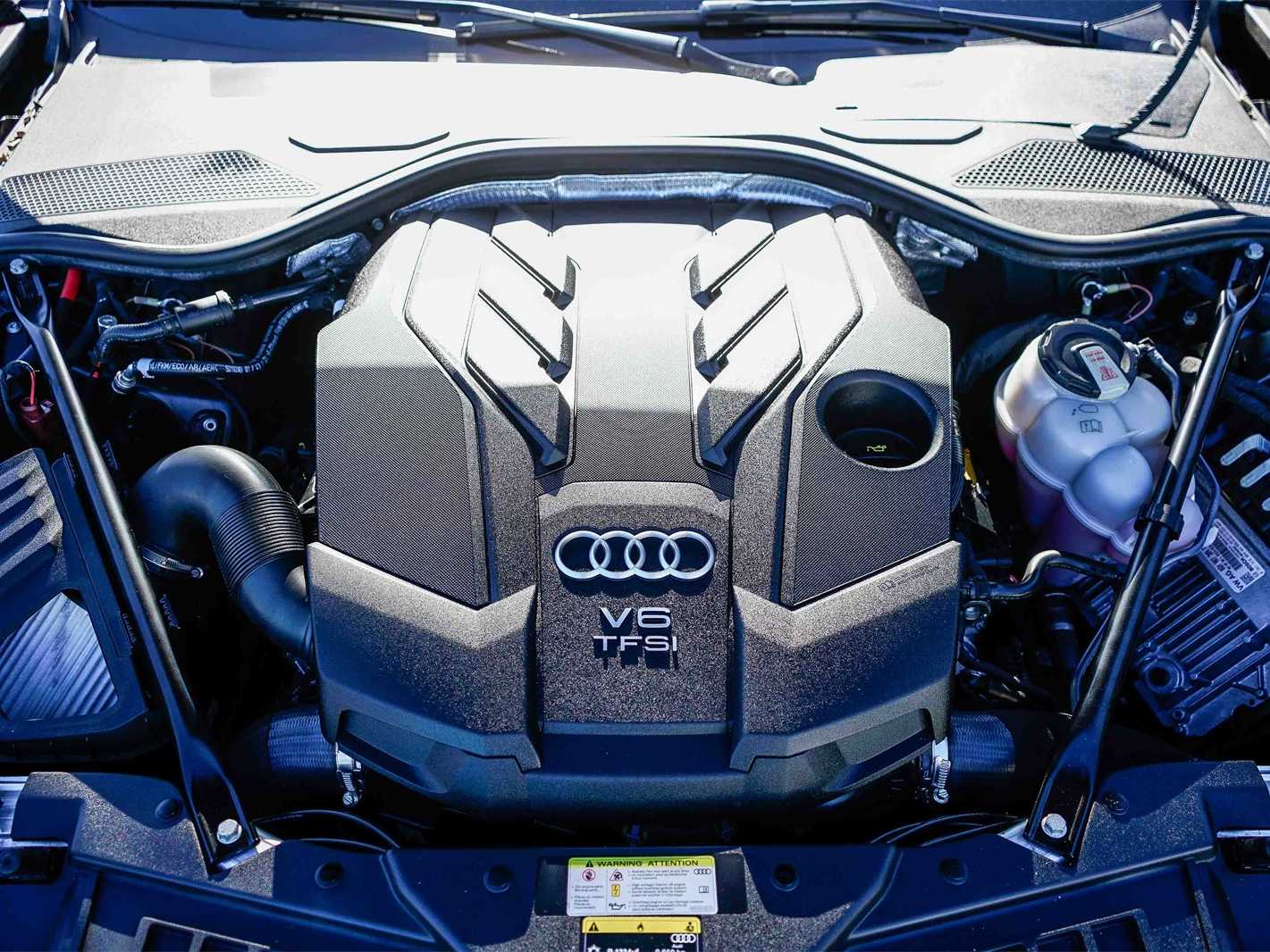 Thumbnail: 2022 Audi A8 - 27