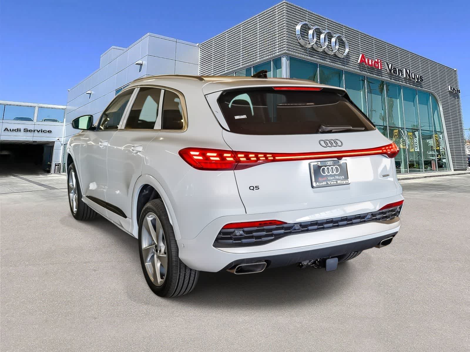Thumbnail: 2026 Audi Q5 - 6